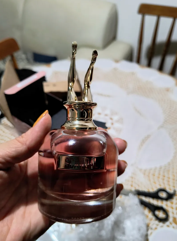 Image #1 de Manon Roux