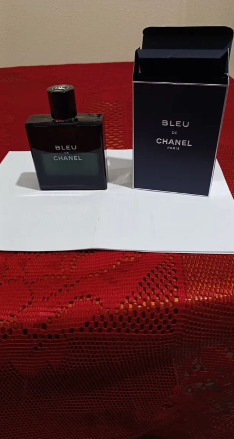 Image #1 de Manon Roux