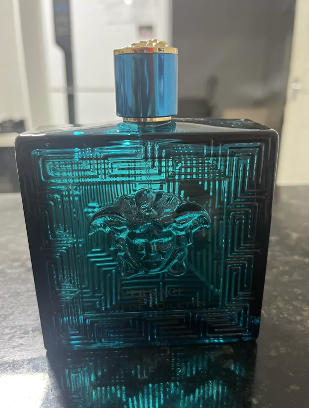 Image #1 de Chloé Marchand