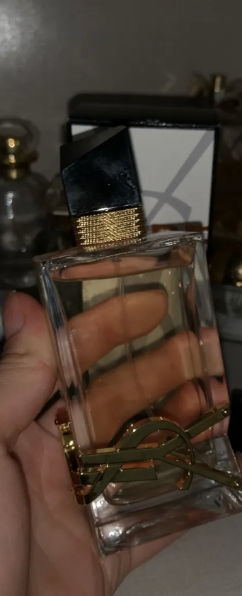 Image #1 de Léa Perrin