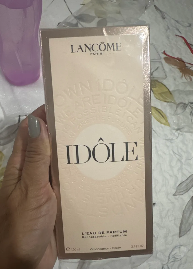 Image #1 de Léa Perrin